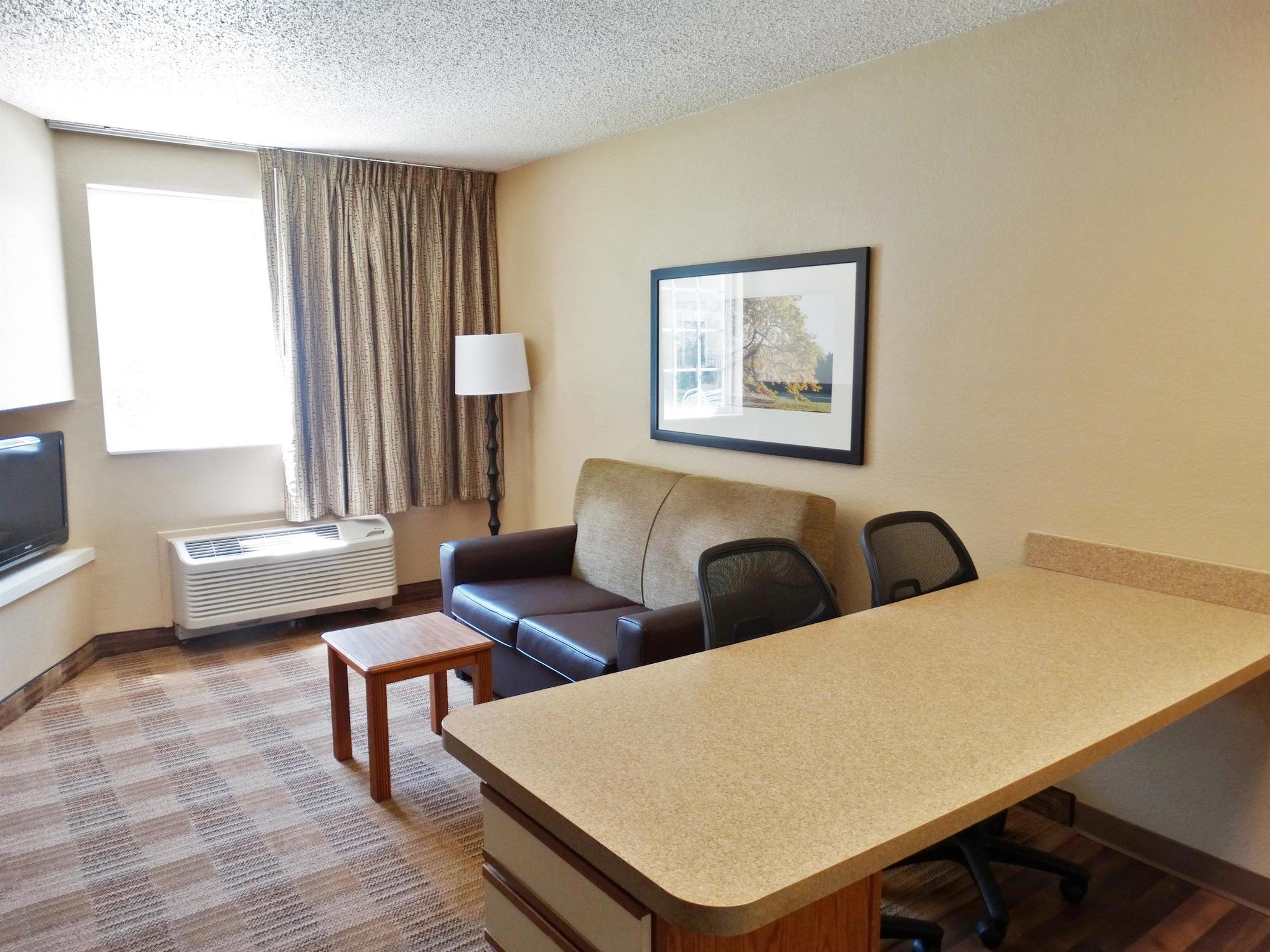 Extended Stay America Select Suites - Charleston - Airport North Charleston Eksteriør billede