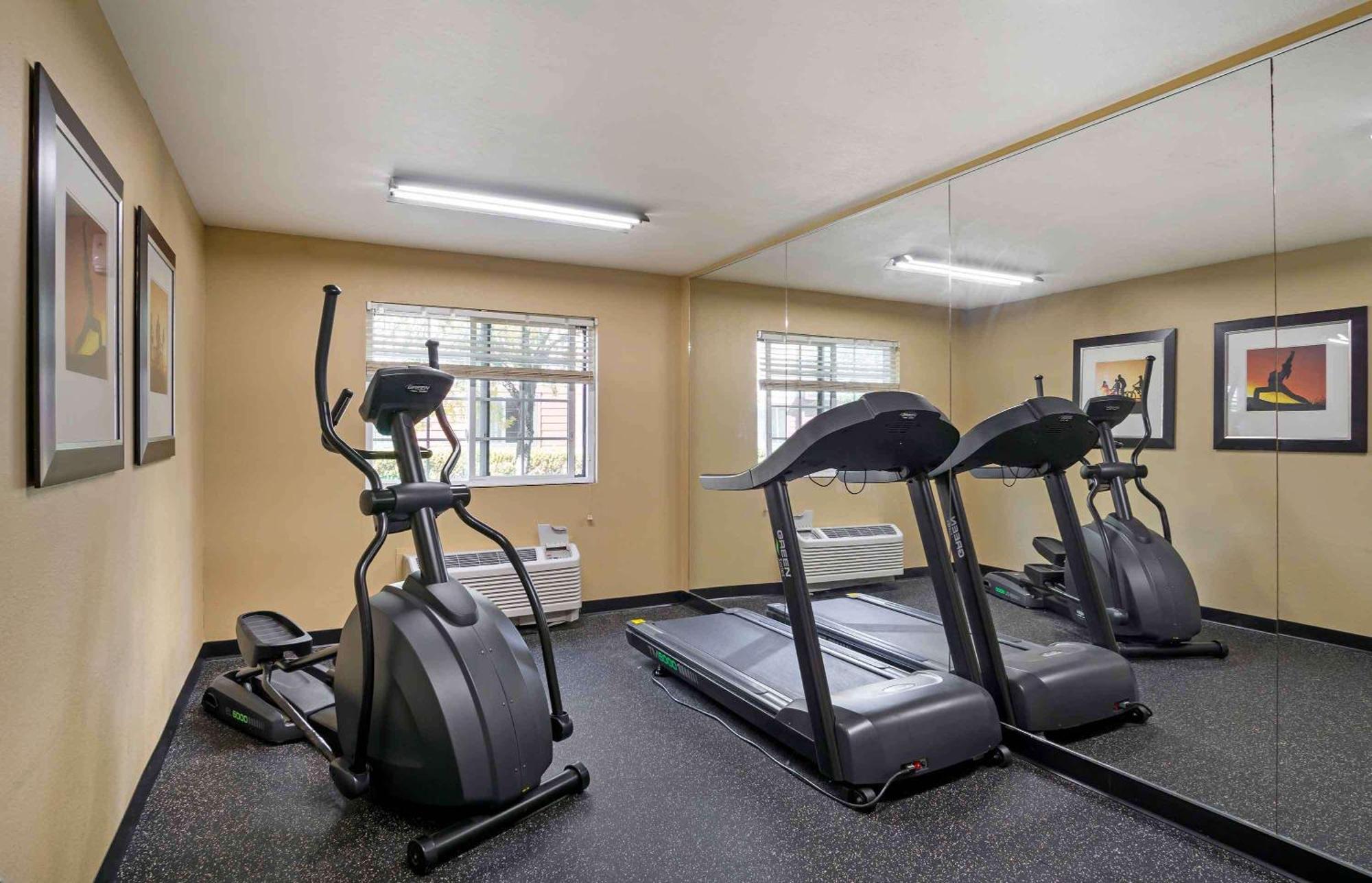 Extended Stay America Select Suites - Charleston - Airport North Charleston Eksteriør billede