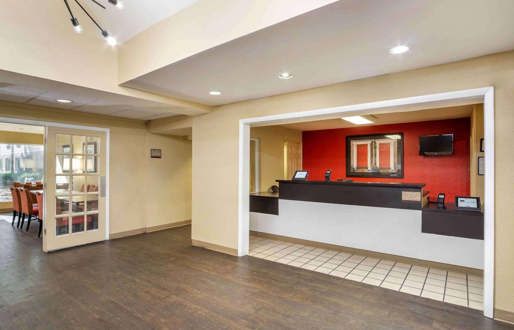 Extended Stay America Select Suites - Charleston - Airport North Charleston Eksteriør billede