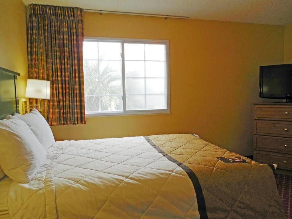 Extended Stay America Select Suites - Charleston - Airport North Charleston Eksteriør billede