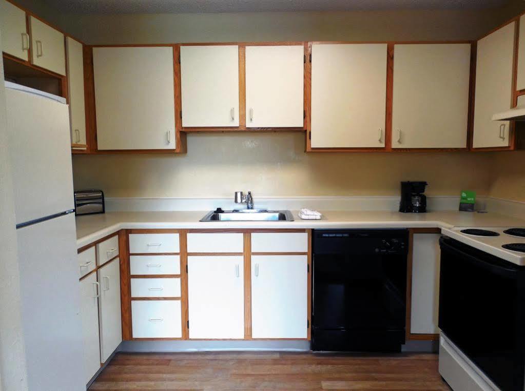 Extended Stay America Select Suites - Charleston - Airport North Charleston Eksteriør billede